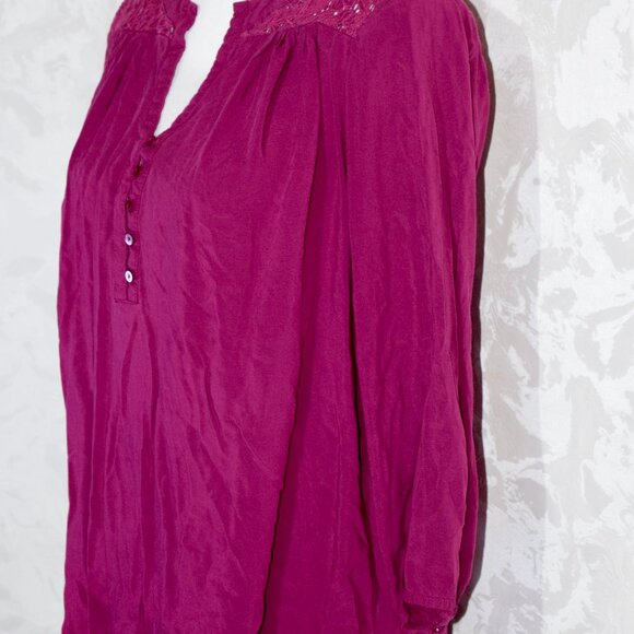 St. John's Bay Women's Fuchsia Lace Detail Blouse | XL Petite - Picture 3 of 5